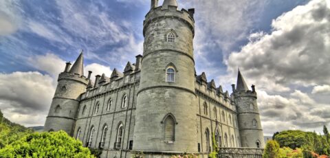 Inveraray castle - © robnaw