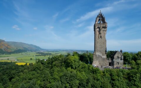 Wallace Monument - © TreasureGalore