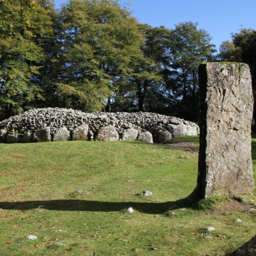Clava Cairns - Holly Hayes - cc